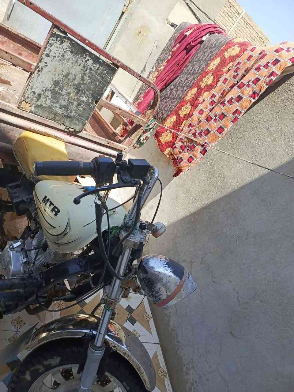 سلام عليكم ستوته البيع نضيفه الصار شهرين من شاده  اورقه ضايعه بس مكفوله اسوي مكاتبه ويا  ومكاني حله دبله ***********
