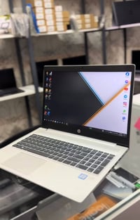 HP ProBook 450 G6 • i5 الجيل الثامن • رام ٨ / ٢٥٦ SSD