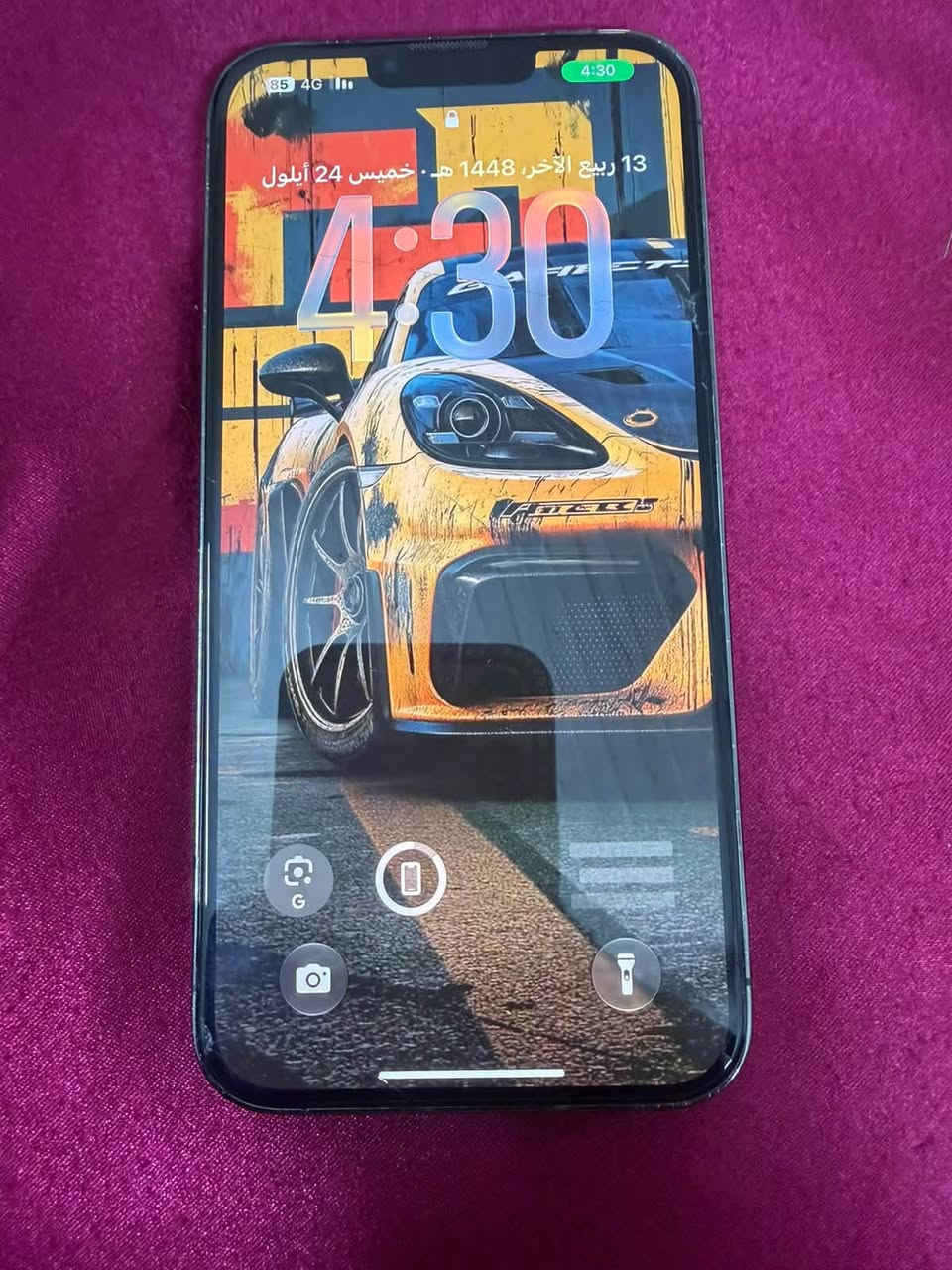 ايفون 13 pro max
ذ 256
ب 91 معلايه 
لون اسود 
شاصي كفاله 
الجهاز مبدل بي شاشه حالها حال الاصليه 
لا تعليك ولاحماوه ولا تختلف الوانها كلش مرتبه 
محدث اخر تحديث ios 27 مكاني بغداد البنوك 
السعر 600 وبي مجالل***********

نص مكتوب في الصور:
- القطع والخدمة تجمع Apple سجل تاريخ القطع والخدمة، وهذا السجل يعرض معلومات عن هذا الـ iPhone وحالته وتفاصيل إصلاحه. معرفة المزيد... سجل تاريخ الخدمة الشاشة غير معروف
- حالة البطارية والشحن كما هو الحال مع البطاريات القابلة لإعادة الشحن، بطارية الهاتف قابلة للاستهلاك وتصبح أقل فاعلية مع الوقت. معرفة المزيد... الحد الأقصى للقدرة 91% هذا قياس لقدرة البطارية مقارنة بقدرتها عندما كانت جديدة. قد تتسبب القدرة المنخفضة بتقليل ساعات الاستخدام بين عملية الشحن والأخرى. أقصى قدرة للأداء ستساعد الأنظمة المضمنة في النظام والمكونات في تخفيف آثار الأداء التي قد تلاحظها أثناء التقدم الكيميائي في عمر بطارية iPhone. شحن البطارية المحسن للحد من استنزاف عمر البطارية، يتعلم الـ iPhone من عادات الشحن اليومية، بحيث ينتظر ولا يتجاوز 80% حتى يحين موعد حاجتك إلى استخدامه.