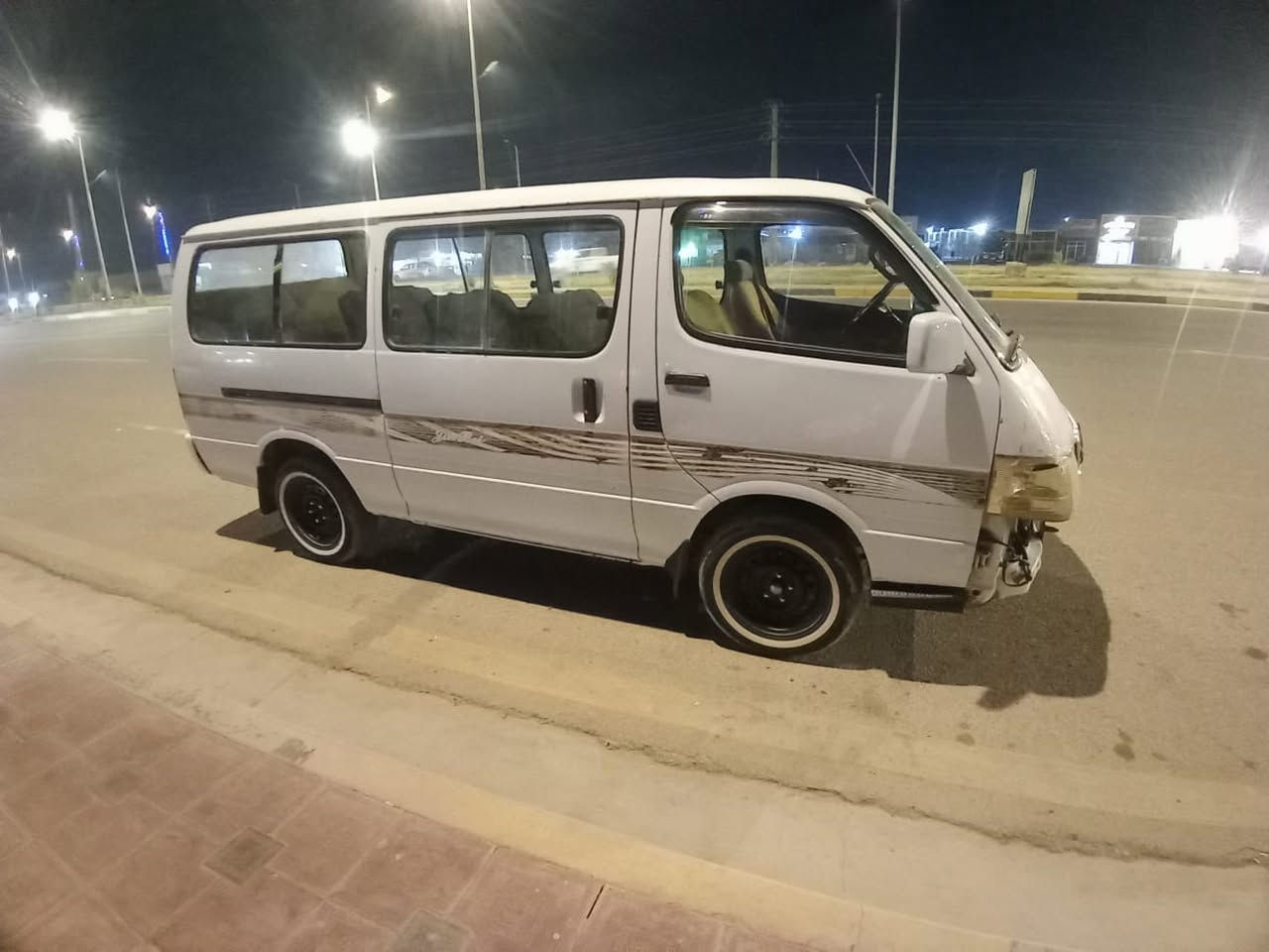 جنبي • موديل ٢٠١٥
