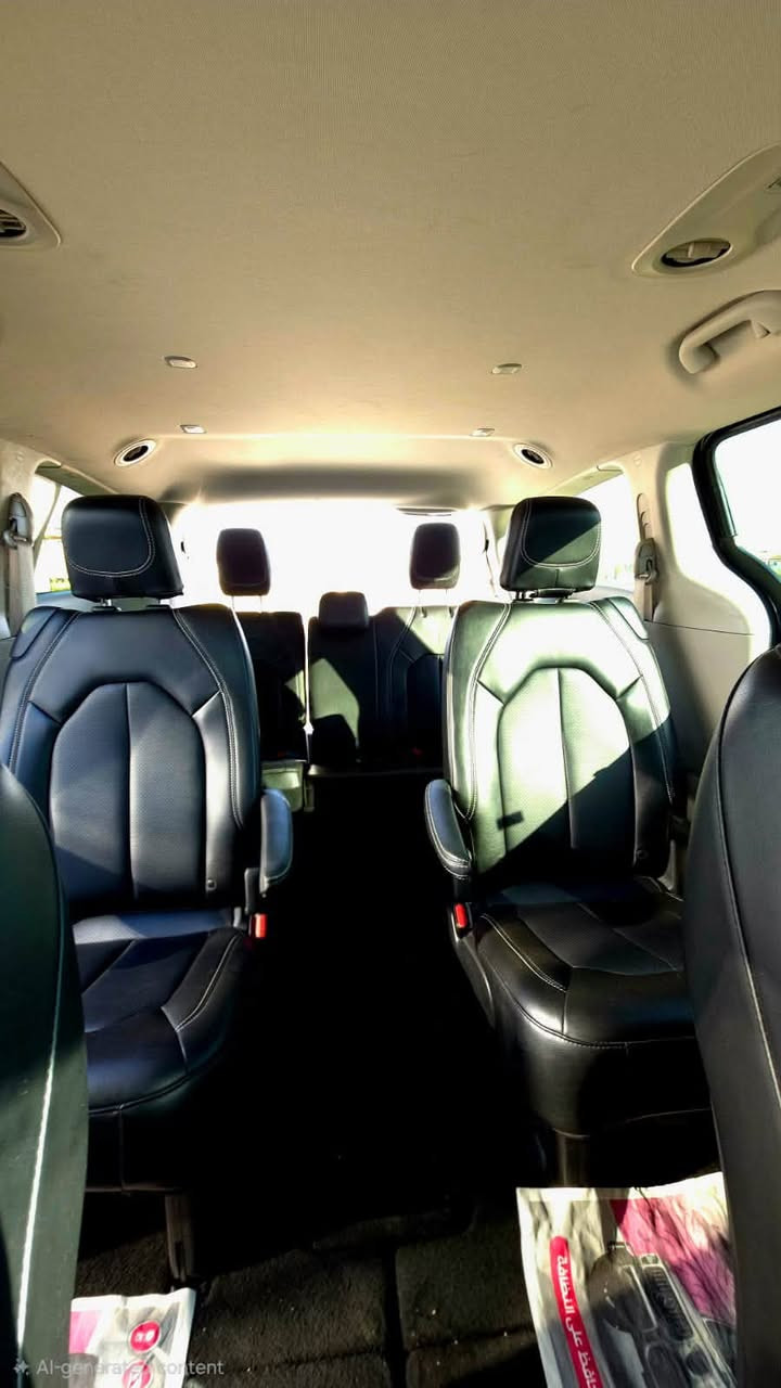 Chrysler pacifica touring L 2024 v6
كرايسلر باسفيكا تورنك ال ٢٠٢٤ 
محرك V6 سعة 3.6 لتر Pentastar
قوة 287 حصان
عزم 355 نيوتن متر
كير أوتوماتيك 9 سرعات
دفع أمامي FWD
خزان وقود 72 لتر تقريباً
صرفية وقود:
مدينة: 19 MPG
طريق سريع: 28 MPG
معدل: 22 MPG 
✅ أبواب جانبية كهربائية منزلقة
✅ باب خلفي كهربائي
✅ تشغيل عن بعد Remote Start
✅ دخول ذكي Keyless Entry
✅ تشغيل زر Start/Stop
✅ شاشة Uconnect 5 قياس 10.1 إنج
✅ Apple CarPlay
✅ Android Auto
✅ Bluetooth
✅ أوامر صوتية
✅ تحديثات OTA
✅ شاشة معلومات رقمية للسائق
✅ منفذي USB أماميين وخلفيين
✅ تكييف أوتوماتيك ثنائي المناطق
✅ تكييف خلفي مستقل
✅ مقاعد أمامية مدفأة
✅ مقعد السائق كهربائي 12 اتجاه
✅ دعم قطني كهربائي للسائق
✅ مقود مدفأ ومكسو بالجلد
✅ ستائر تخزين كثيرة داخل السيارة
الصف الثاني يختفي بالكامل بالأرضية.
الصف الثالث يختفي بالكامل بالأرضية.
تتحول السيارة تقريباً إلى فان شحن خلال دقائق.
✅ Adaptive Cruise Control
✅ Lane Keep Assist
✅ Lane Departure Warning
✅ Blind Spot Monitoring
✅ Rear Cross Traffic Alert
✅ Forward Collision Warning
✅ Automatic Emergency Braking
✅ Rear Parking Sensors
✅ كاميرا خلفية ParkView
✅ Hill Hold Assist
✅ 8 وسائد هوائية تقريباً 
السيارة ماشية ٣٧ الف ميل 
السيارة جديدة و نظيفة ما بيها اي نقص ، حادثها فقط بارد براس البنيد و الجاملغ بدون اي صبغ 
الحادث جاي على حساس الايرباكات ف طاكات رغم الحادث كلش بسيط
داخله كتاب شهداء رقم الانبار 
السعرر ٢٦٠ 
الاستفسار ***********
