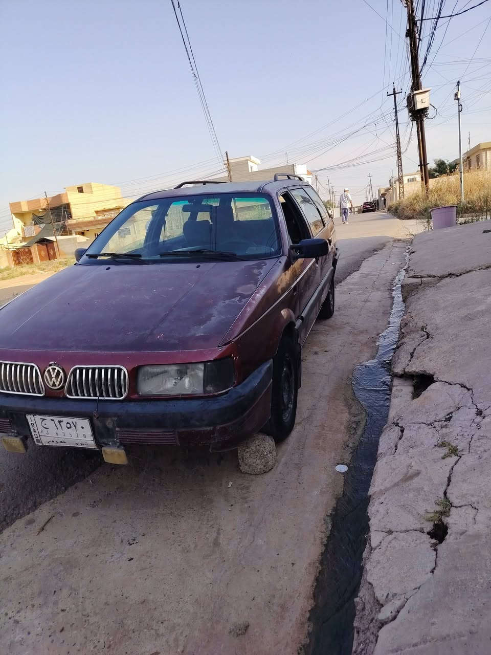 باسات بلاديه بدون صبغ بدون معجون 
سياره طخم تعبان تواير جوز تعبان 
دشبولها يرادلو مصرف 
محرك كير شرط اساس بلادي 
رقم نينوى الناني سنويه 28
كاربون ماستر بيها عل تحويل تاخذو 
السعر 20ورقه وبيها مجال قليل 
***********
عنوانها تلكيف
