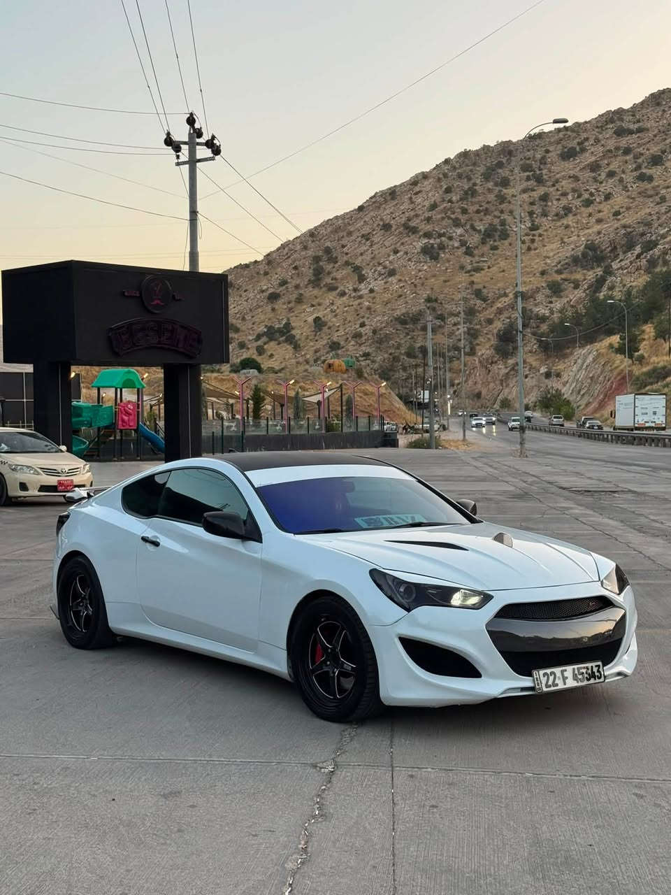 GENESIS COUPE 2016 3.8 V6🚀 
سلام عليكم 
البيع او مراوس حسب القناعه
جنيسس كوبية محرك ٦ سلندر طياره ٣.٨ لتر 
موديل ٢٠١٦ ماشية ١٤٠ الف ميل سيارة وارد امريكي داخله كلين صار حادث بالعراق سياره حادث جملوغ امامي و نص جملوغ خلفي  صبغ سيارة بدون دواخل كفاله شاصي ولغد رقم اربيل جديد هزه جديد و عليها ١٧ ورقه غرامات ينزل من سعر 
مواصفات 
بصمه/بصمه ابواب/اكسل/محرك قوي ٦ سلندر ٣.٨ تنفس طبيعي /كير ٨ نمر/ تبريد شاشه كاميرة/تحكمات ستيرن/ ستيرن شفط/ اكزوز كورسا/ صوت مرعب /  جام امامي بولورايس / تحويل وكاله  كير محرك اكسل كهربائيات مكفولات 
سعر ١١٦ ورقه و مجال 
يعني ٩٩ ورقه 
رقم موبايل 
عربي ***********
كوردي ***********
