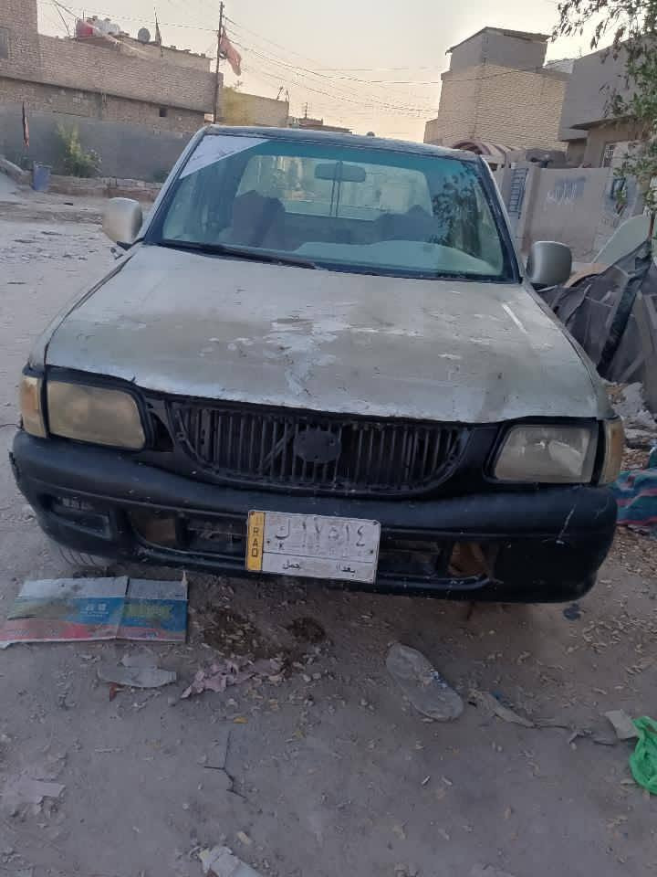 كريت ويل 2003 كير ومكينه خير من الله مكينه ثري واي بخاخ لا تبخير ولا تنقيص
حداديه جديده كهربائيات شغاله 
تخم تاير جديد رقم الماني بغداد سنويه عضم راعيها ما اندله سياره حلوه وخير من الله اترايك وين متريد 
مكاني بغداد سعر 16 ترهم مراوس  ***********
