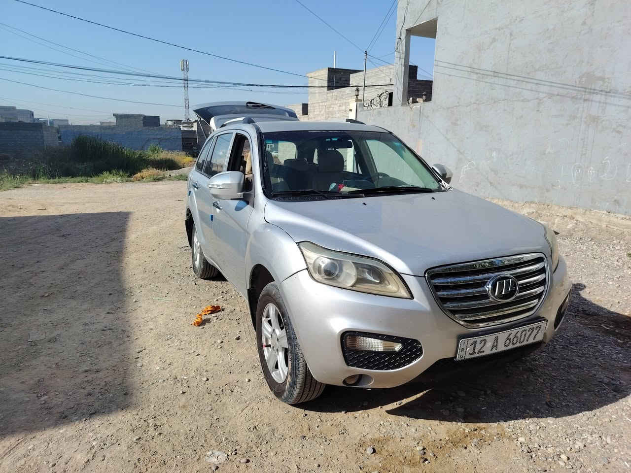 السلاموعليكم اليفان البيع السعر٥٣ وبيهامجال قليل المكان مزارع زيونه مقابيل دايرات المرور الشلات الماكينه بيه تنقيص  التبريد شغال الويرمن يه كله شغاله الستفار***********
