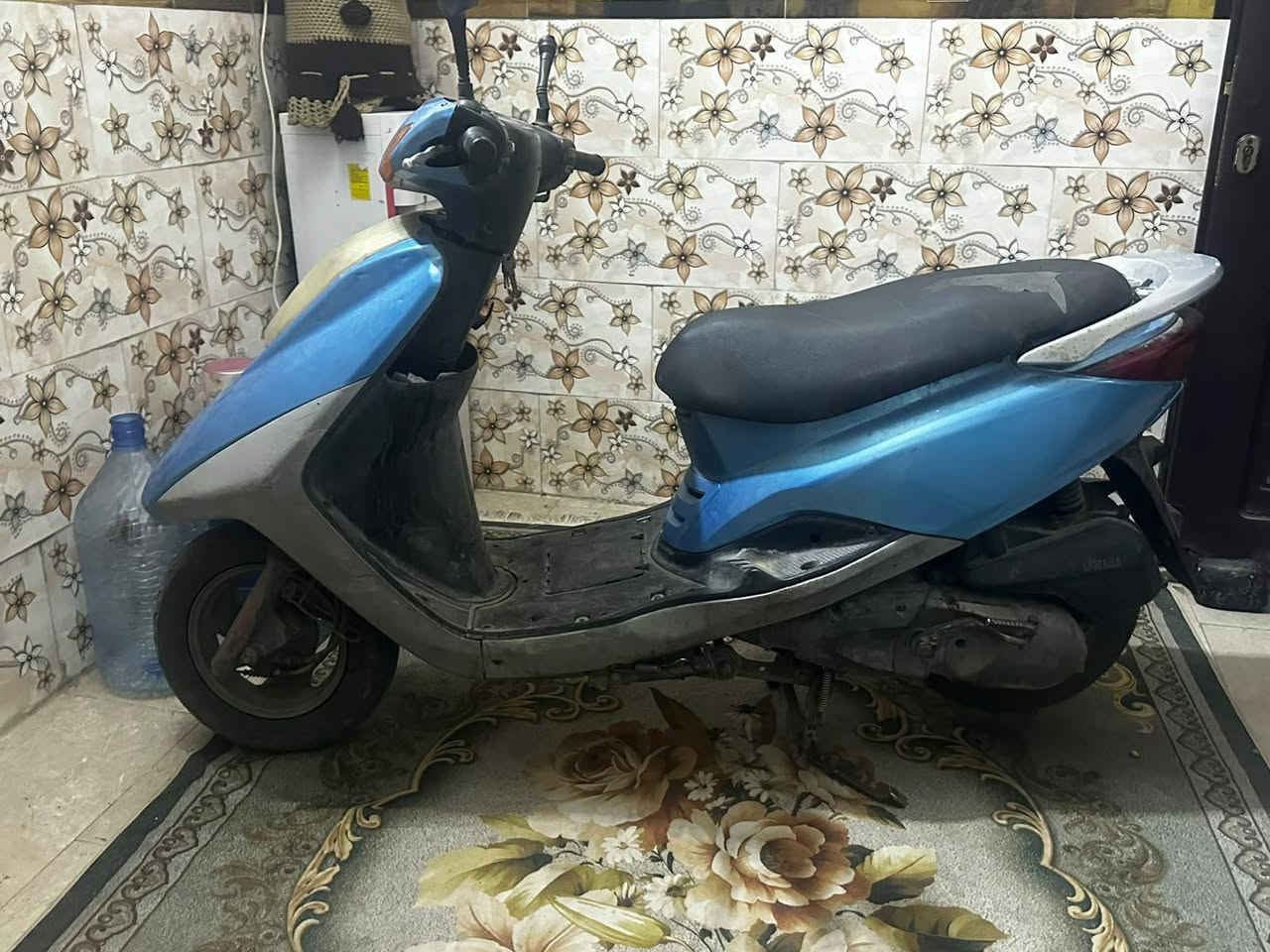 اتصال • دراجة • معلومات