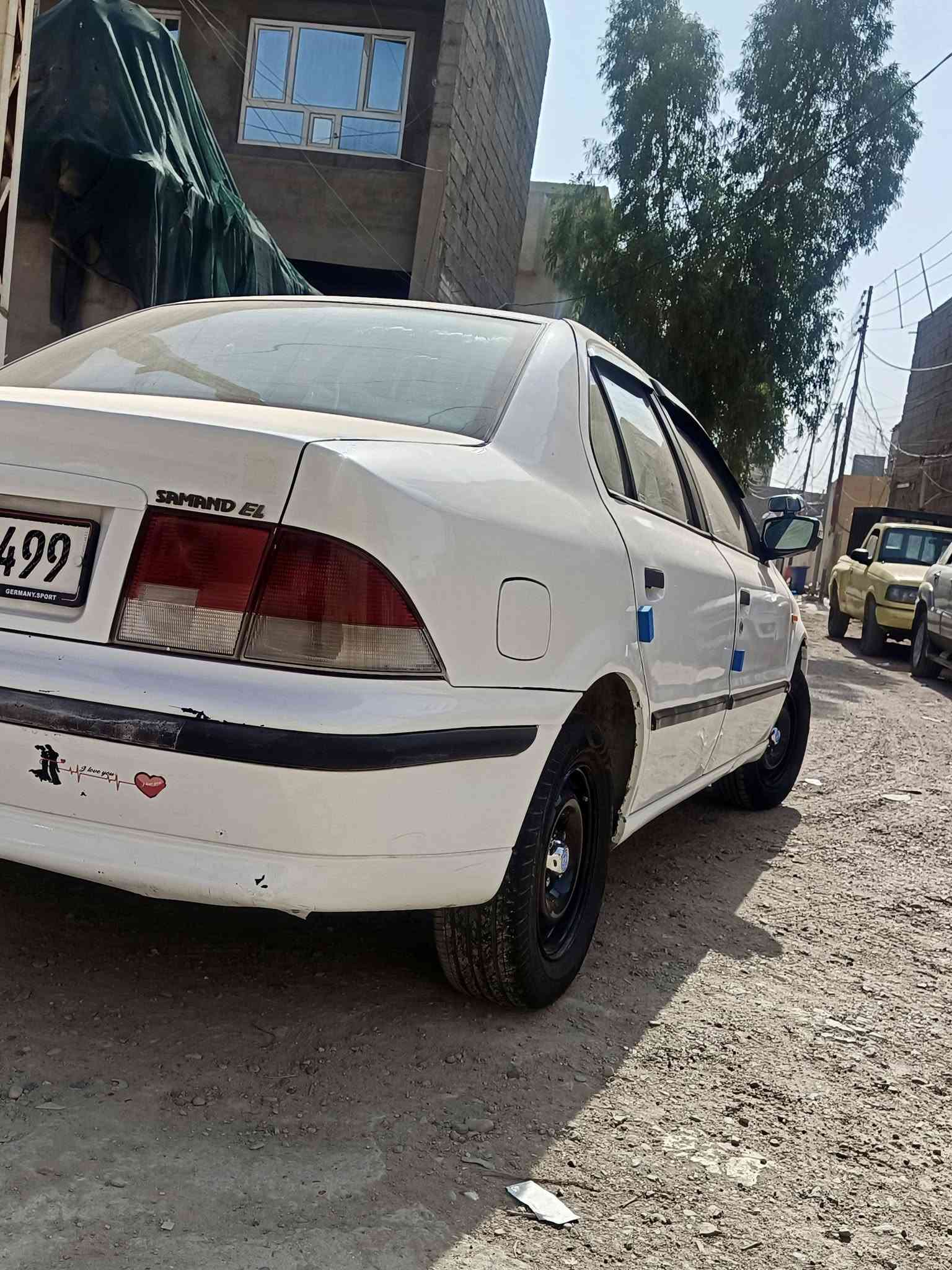 سمند • ٢٠١١ • رقم انكليزي