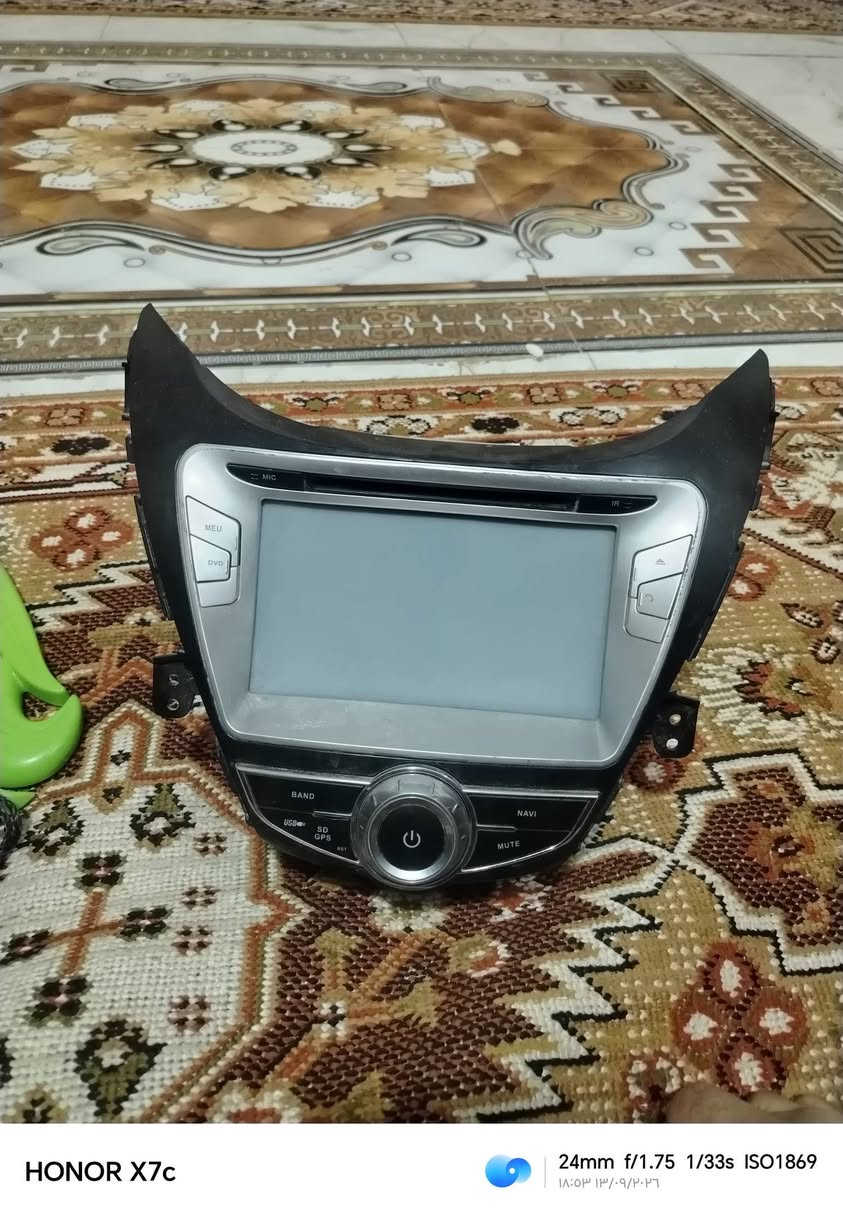 السلام عليكم شاشه مال النترا شغاله السعر 60,000 رقمي ***********

نص مكتوب في الصور:
- HONOR X7c 24mm f/1.75 1/100s ISO5691 ١٨:٥٣ ١٣/٠٩/٢٠٢٦
- HONOR X7c 24mm f/1.75 1/33s ISO1869 18:53 1403/09/26
