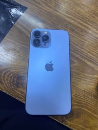 ايفون ١٣ برو ماكس • بطارية ٨٨% • حي الجامعة