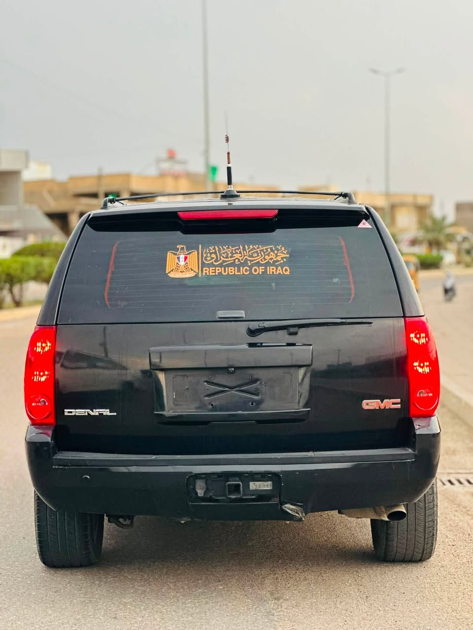 السلام عليكم تسجل جديد باقي فقط الكمرك للبيع او مراوس
�  للبيع GMC– الأسود الملكي 🖤 🔥
إذا تريد تاهو هيبة، حجم، راحة وقوة… هاي فرصتك 👌
🚘 يوكنV8 —GMC
🖤 لون أسود جذاب
💪 محرك V8 5.3
⚙️ قير أوتوماتيك
👨‍👩‍👧‍👦 عائلية وواسعة جداً
❄️ تكييف أمامي وخلفي
📺 شاشة وسطية حديثة
🎛️ تحكم من المقود + مثبت سرعة
🪑 داخلية واسعة ومريحة
🪞 مرايات كروم
🛞 دعاسات جانبية
♣️كفاله عامه 
🔝 حاملات سقف
💡 ضباب أمامي
🪝 خطاف سحب خلفي
✨ السيارة شكلها مرتب وفخمة بالحقيقة أكثر من الصور
📞 للاتصال: [‭***********‬]
مكان السيارة ميسان العمارة    
***********وتساب
