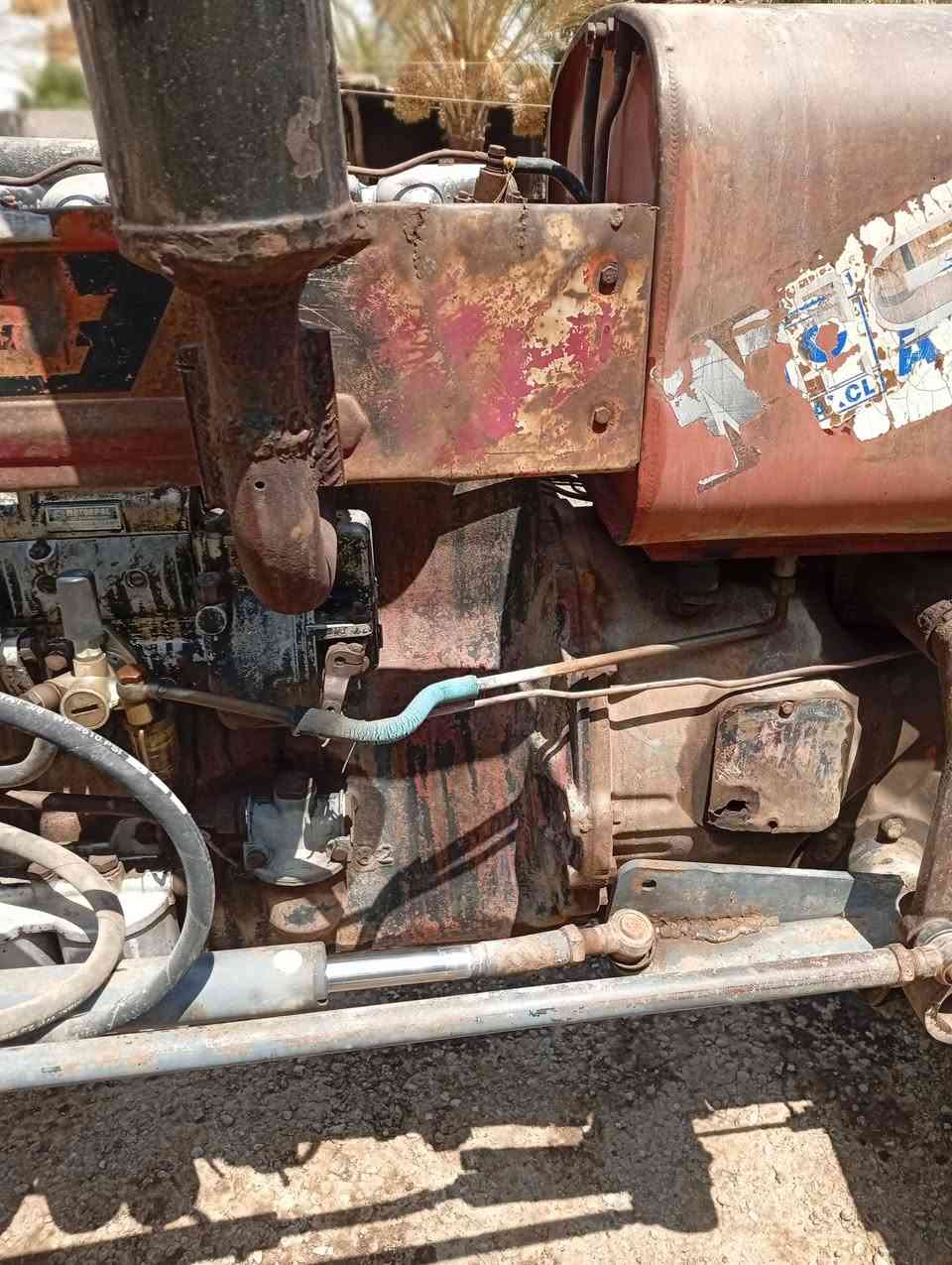 (السلام عليكم عنتر للبيع87 بدون)(مكينه بلاديه مكفوله كفاله عامه نكره سلف)(برغي ماناقصه مال جناي)        (محرك بم كير اكسن مكفولات)(السعر خاص؟)              (مكان بابل القاسم ناحية الطليعه) ***********
