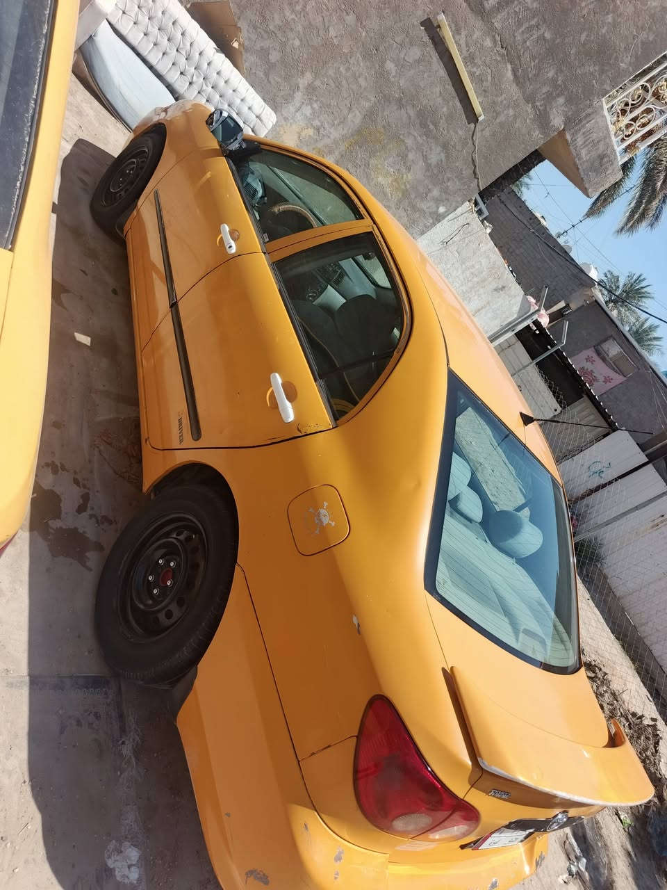 كورله نحله للبيع سياره كفاله عده الجاملق الايمن مصلح علبارد بدون
دواخل 
تحويل ثاني يوم 
كير ومحرك وصدر وتبريد ثلج شرط 
سياره ما تصرف عليهه لو ربع 
عنواني الكاضميه  الستفسار  السعر 70 وبيهه مجال 
***********
