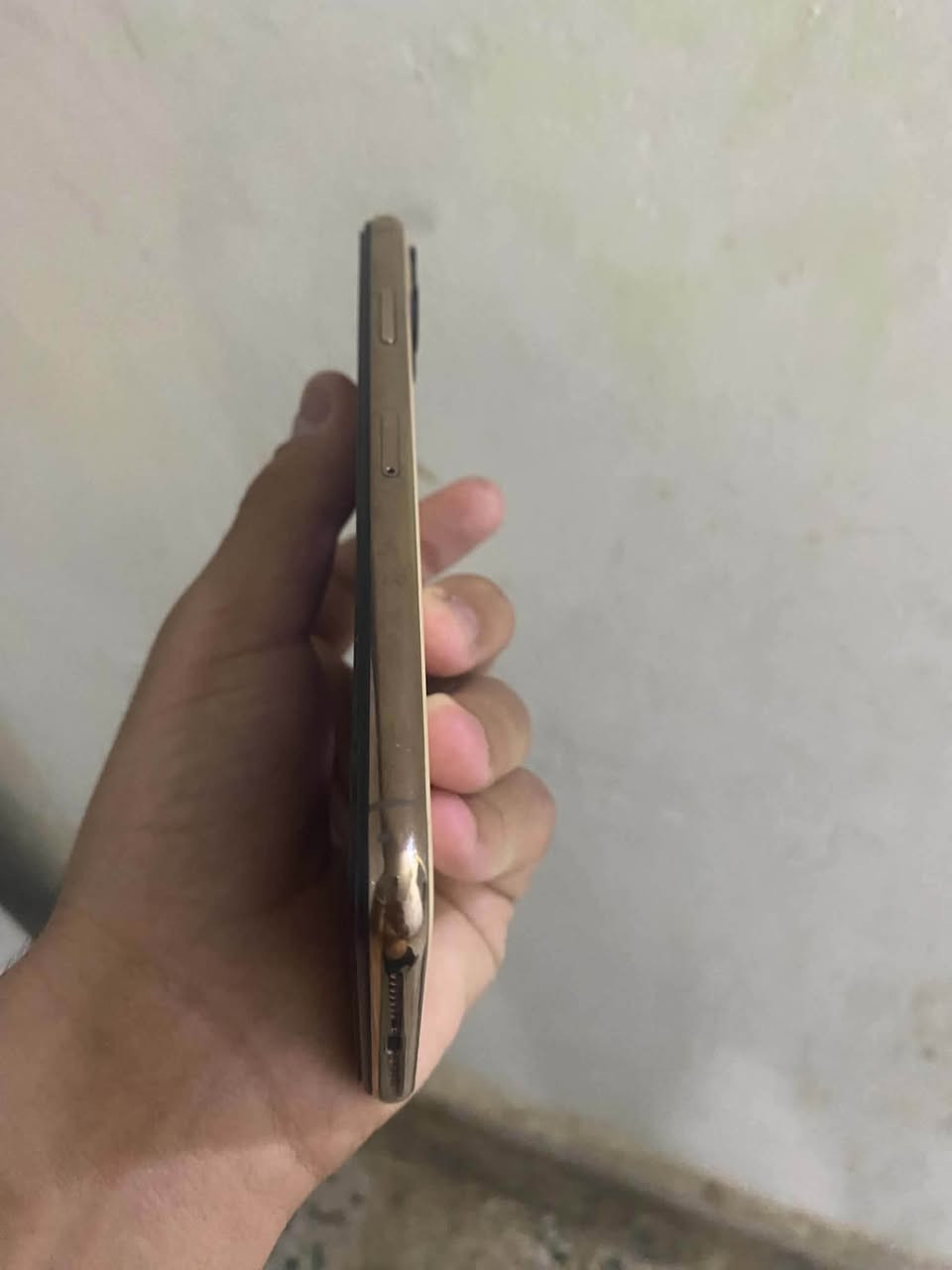 سلام عليكم   عندي آيفون ١١برو ماكس نظيف مبدل شاشه اصليه ٣خيارات بطاريه١٠٠اصليه بصمه وجه متوقف سيم كارت شغال سعر٢٧٥وبي مجال مكاني شقق يرموك ***********واتساب فقط
