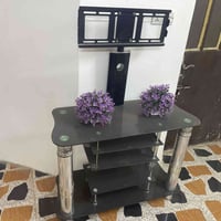 ميز تلفزيون للبيع مكان بغداد كريعات لاستفسار اتصال وتساب07772093050