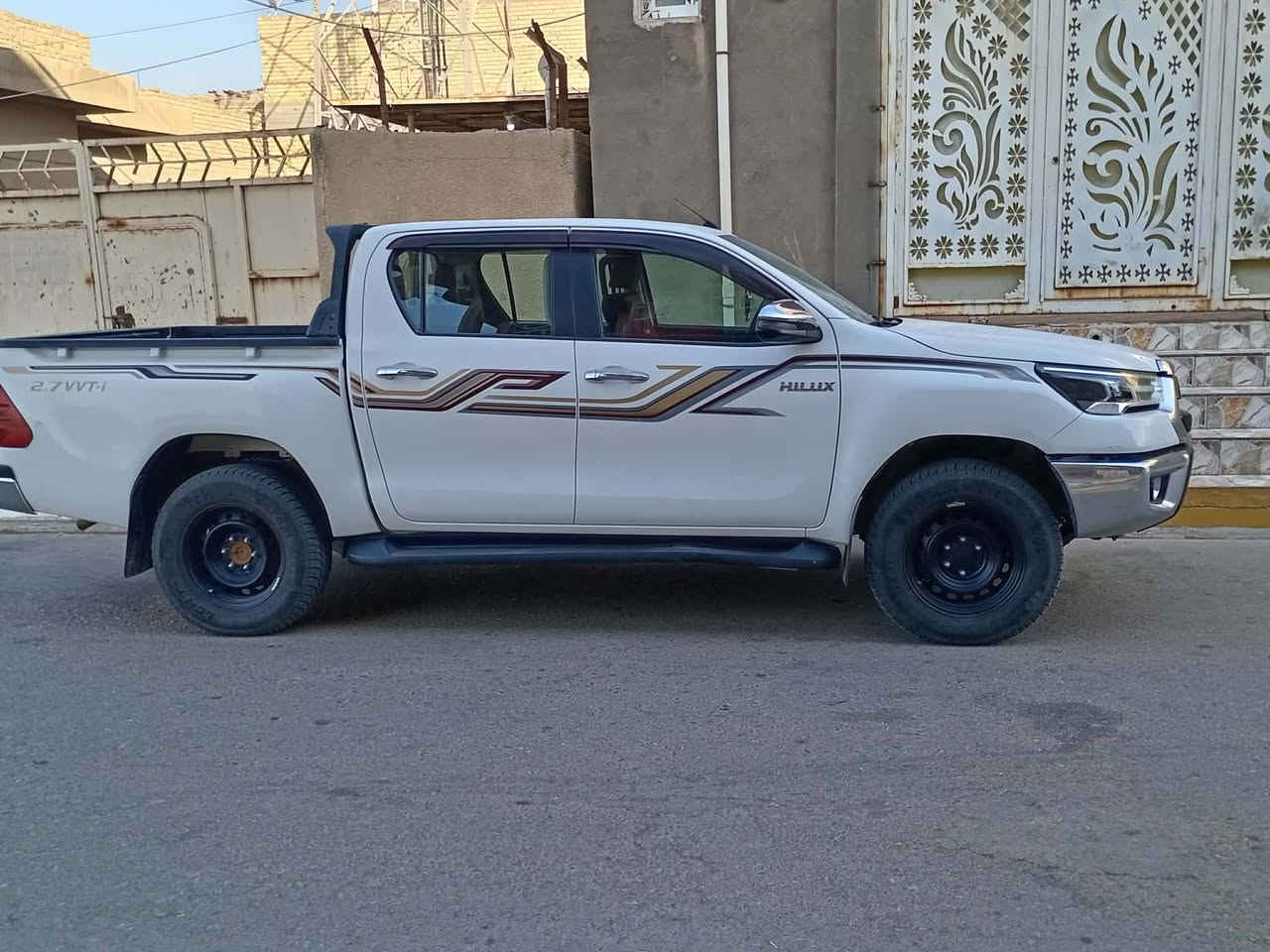 • للبيع •
سلام عليكم بيع مستعجل  بيكم تيوتا هايلوكس موديل 2021 

• الاستفسار) ***********
