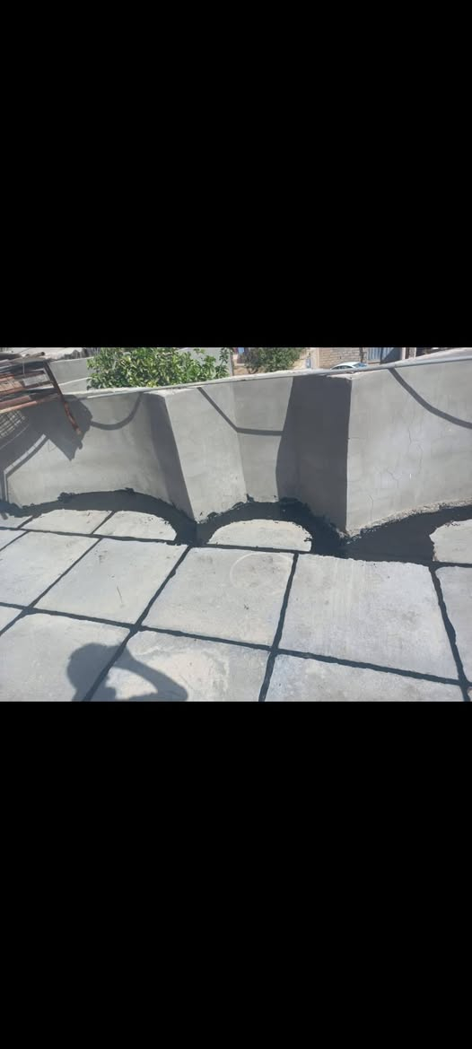 جزء من عملي لتواصل// عمل الماستك والزفت الحار المانع للرطوبه 
 ***********
*********** 
عمل الماستك قلع وتنضيف وإعادة الماستك  درجه اولى وكذالك  تغليف السطح بل زفت الحار المانع للرطوبه في فصل الشتاء  مع الضمان ٥ سنوات  وبأسعار  تناسب  الجميع
 أن شاءالله //الصور توضح العمل
