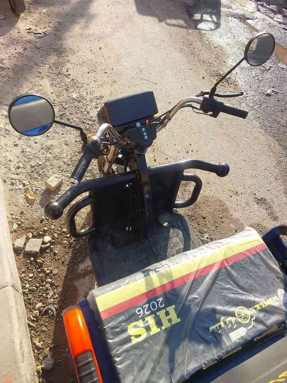 البيع الحجم الكبير مابيه اي نقص جاهزه بطاريات جدد  سعر مليون و 100 بيه مجال شي بصيط سكن بغداد متواجد خاص او هاذه رقمي تحياتي ***********
