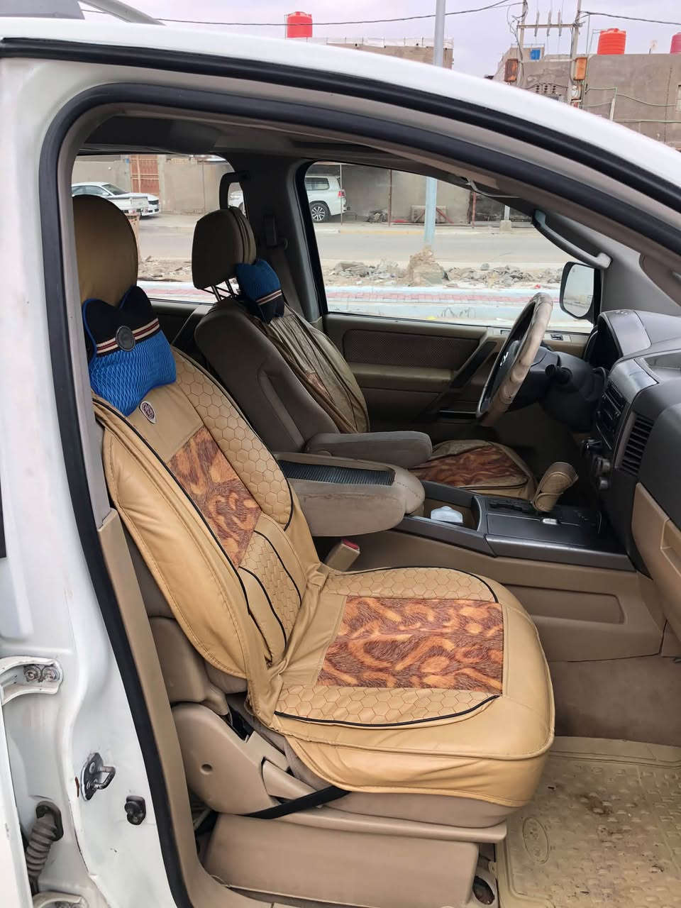 نيسان ارماده • ٢٠٠٥ • بنزين وغاز