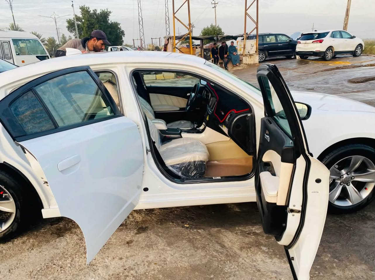 جارجر للبيع موديل16 كنديه كفاله حتى الدعاميات
جاهزه من كل النواحي سنويه ل28 ماشيه 93 م
وكاله تحويل 
للاستفسار ***********
واتساب***********
مكان السياره ميسان
