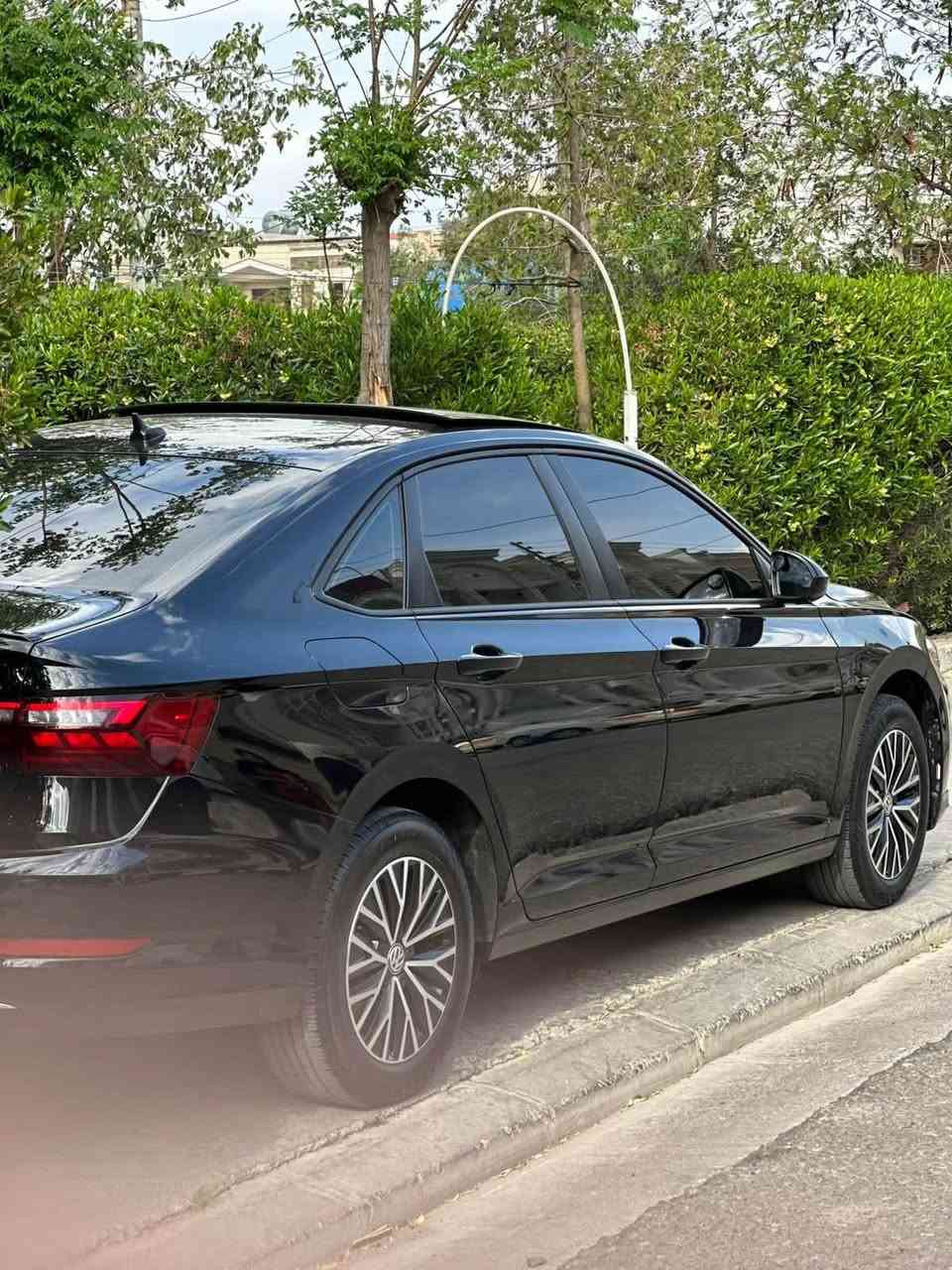 کوردی/عربی
جیتا مۆدێل 2021

چامڵخ و بۆنیتی بۆیاخە بێ ژۆرێ ئێرباگ سوكان و شان تەقیە بیلادی بۆ دانراوەتەوە
رەقەمو ژینگەو سەنەوی نوێیە
Se قەپات مواسەفات پانۆرامە
‎75 هەزار مایل  رۆشتوە

📞 ***********

‎جيتا موديل ٢٠٢١

* صبغ قطعتين، بدون شاصي، ايرباك ستيرن سيستم 
* الرقم والزجاج والسنويات كلها وكالة.
* مواصفات Se، بانوراما.
* ماشية 75ألف میل.

📞 ***********
