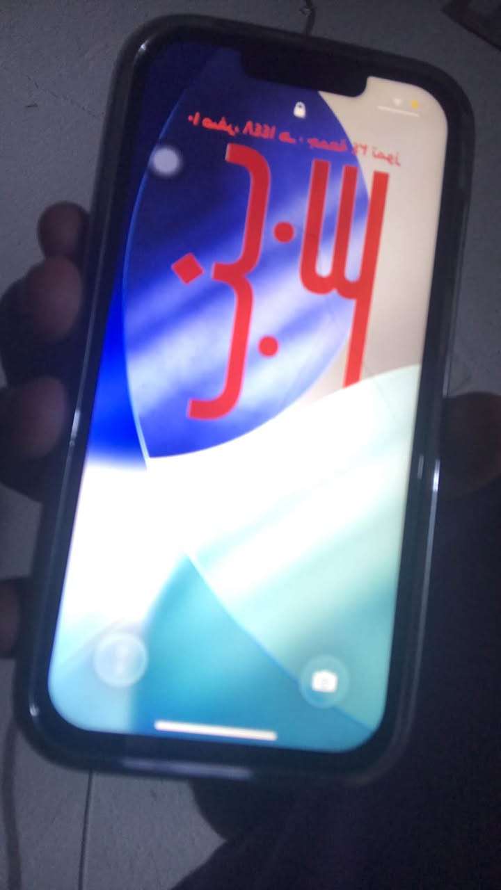 13 عادي مفتوح تخطي مبدل شاشة 
بطاريه 81 ذاكر 128 عربي شرق اوسط 
جهاز حلو ومناسب شراي ينتصل او واتساب عنواني بغداد شعله 
***********
