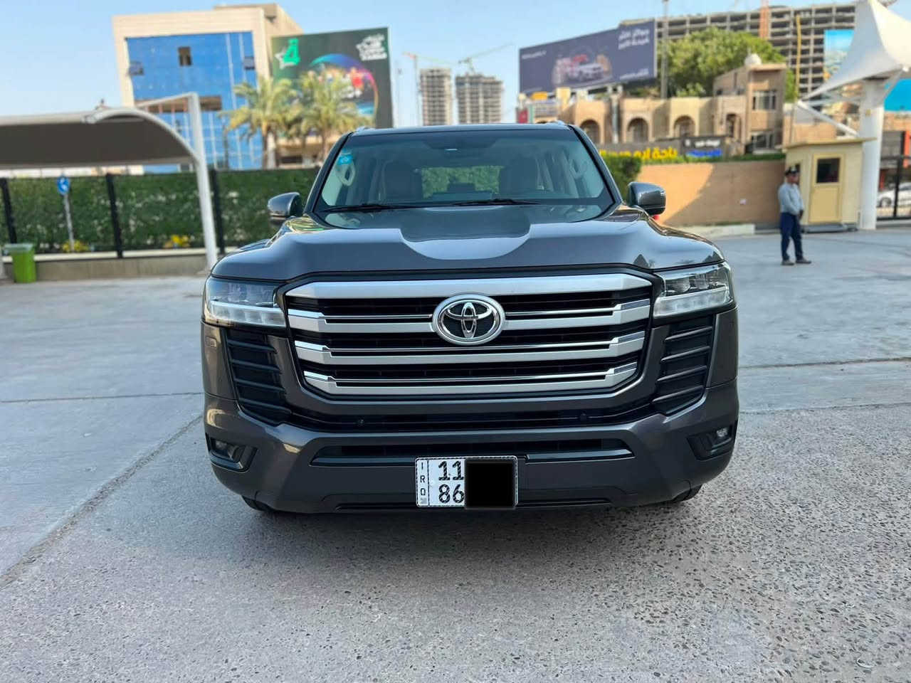 السلام عليكم 
لاندكروز ساز  ٢٢  جديده جدا  مكفوله كفاله عامه 
ماشيه ٥٢ الف 
GXR 
محرك ٦ سلندر  4000 تنفس طبيعي 
ضمان شركه ساز 
سلايت  داخل جلد 
شاحن وايرلس 
شاشات خلفيه 
مقاعد جلد وكهرباء 
صندوق كهرباء 
رقم بغداد تحويل مباشر 
🎖️بغداد الجادريه 🎖️
لمعرفه السعر وباقي التفاصيل برجى الاتصال على الرقم 
***********
