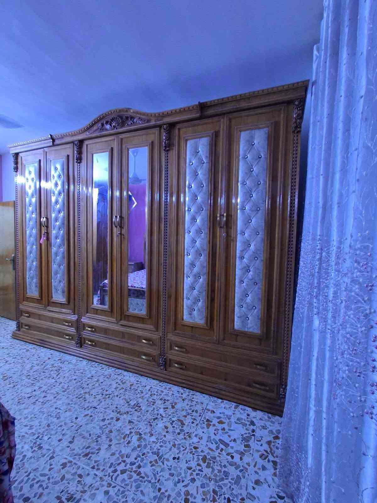 غرفه صاج نظيفه جديده اي ضرر ماكو استعمال قليل الداخل صاج والخارج ثقيل الله شاهد سعره مليون و٦٠٠ الدوره كفااءت الصحه ***********

