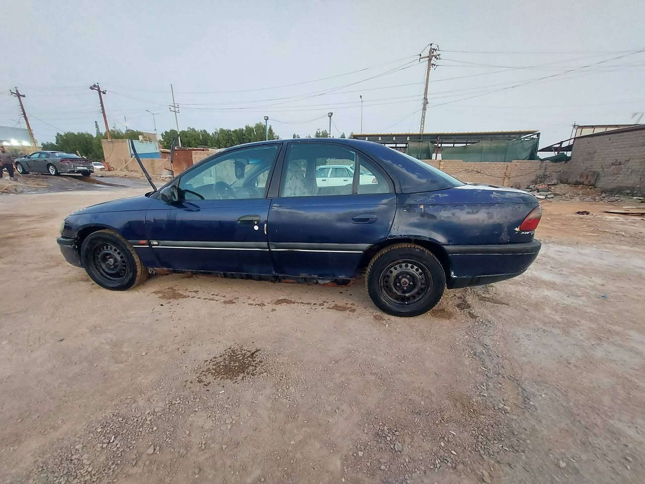 اوبل بزون ٩٦
مكينة ونجي 2500 بطة شرط وكير اوتوماتيك 
السنوية 2027 
سعر ٢٥ بيها مجال 

سماوة _ قضاء الخضر

لاستفسار ***********
