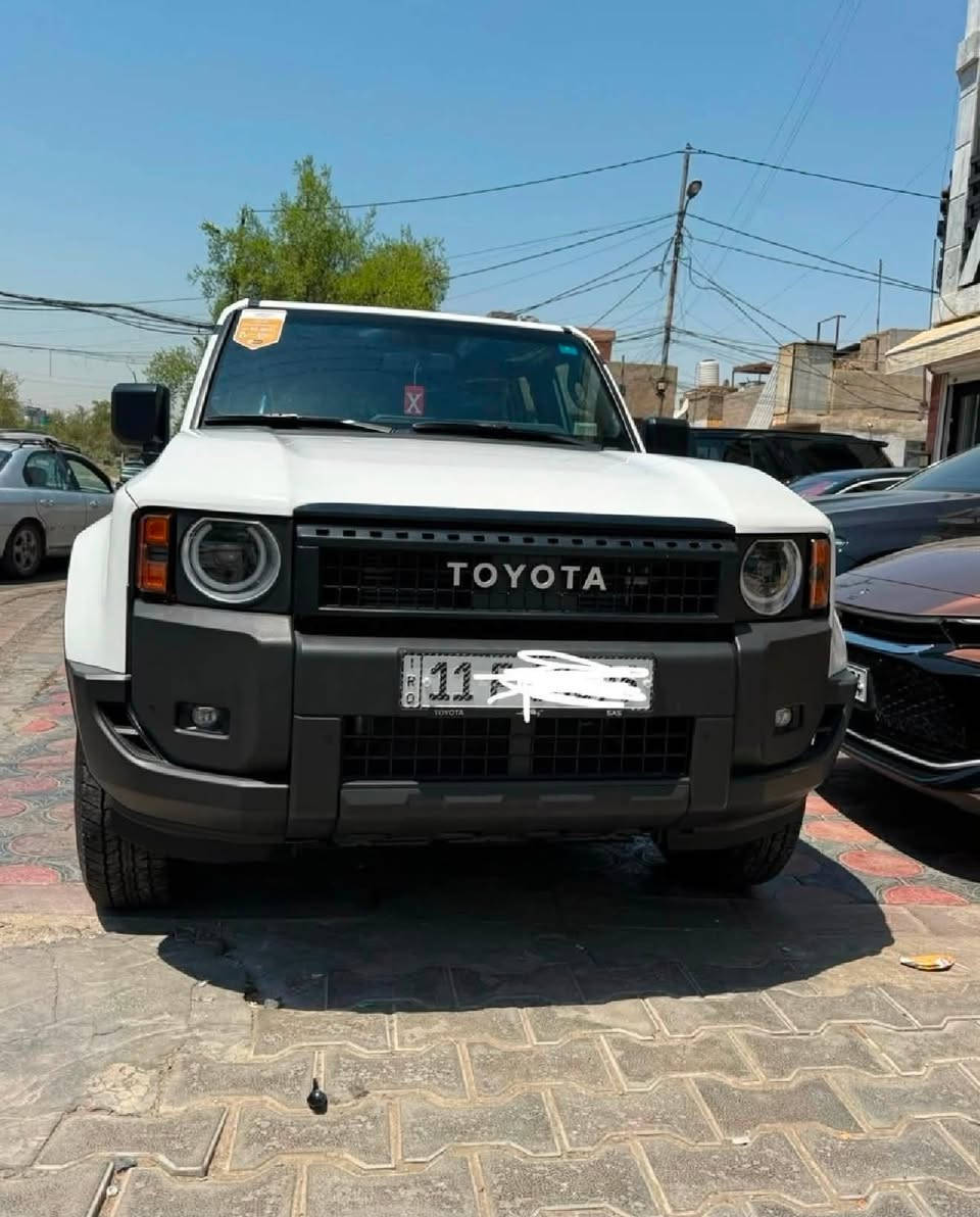 سلام عليك لبيع
سياره برادو مديل ٢٠٢٥ 
رقم بغداد 
مكينه ٢٥٠٠ تيربو
ماشي ٣٣٩٠ كيلو يعني اخت الزيروه
مغلف الابيض مات شركت ساز 
اصلي فول عميه السعر ٦٧ مليون  
***********
