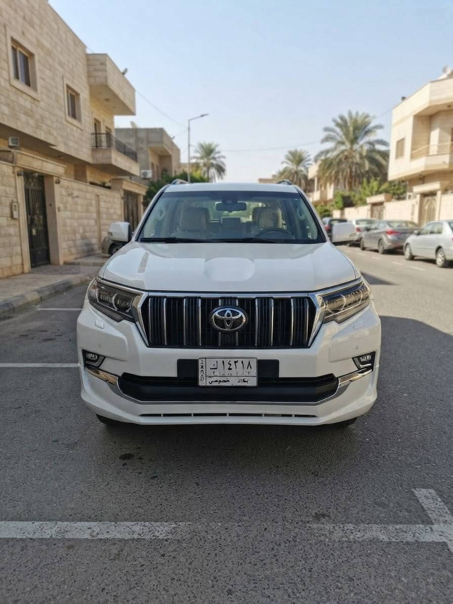 برادو 2021 ماشية 104000 كم للبيع السيارة مكفولة من الصبغ رقم بغداد مواصف T.X.L سته سلندر السعر 40000 $ المكان كربلاء ***********
