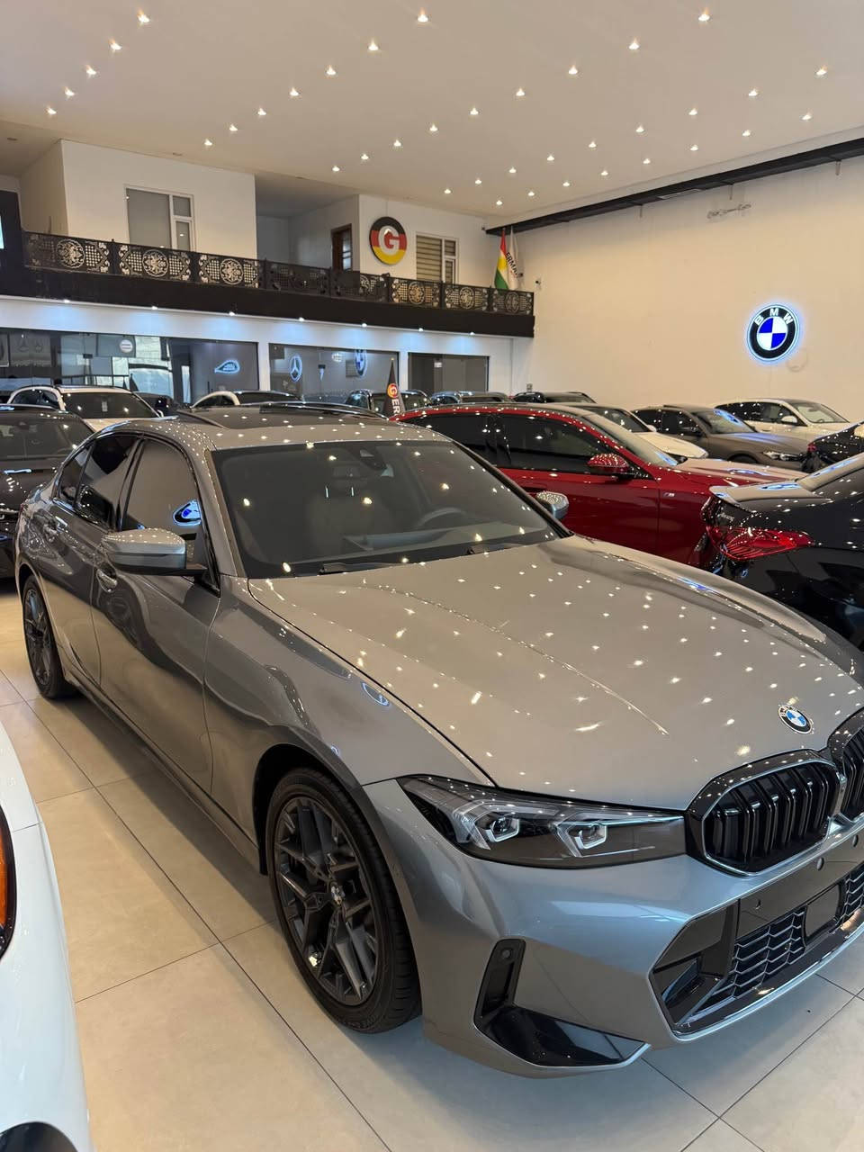 BMW 330i 
موديل ..٢٠٢٥ 
ماشي سارة..٢٠,٠٠٠ ميل 
سياره وارد امريكي ٢ قطعه كلير نص بونيت صبغ بدون ارباگ بدون دواخيل سياره ره قم كاتي سياره ب وضع شريكه بدون اي مصرف مكان سياره اربيل 
💸💸💸355$💸💸💸
📲*********** أربيل, العراق
