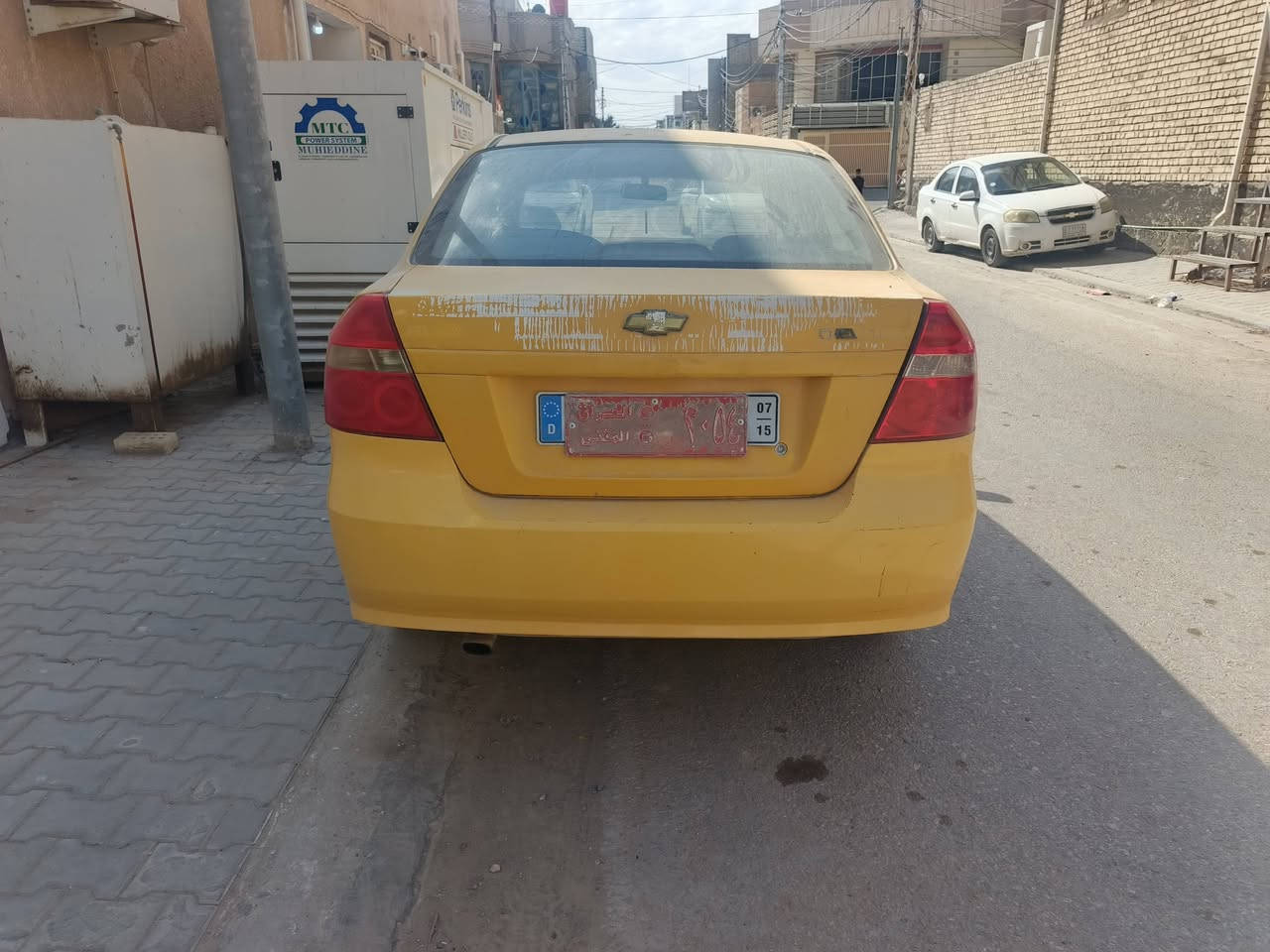 السلام عليكم   سيارة افيو كير عادي , 2007  وارد امريكي   سيارة مكينه وكير نضاف  سيارة   شوفت عينك مابيها شي   

ملاحضه سنويه ضايعه وبيها بلاغ من راعيها الاصلي  راعيها بل نجف رقم مثنى   ومامسجلة هيئه ابيع هل موجود   السعر 20وبيها.مجال شراي يتصل على رقم  
*********** اتعهد براعي فقط  مكان نجف
