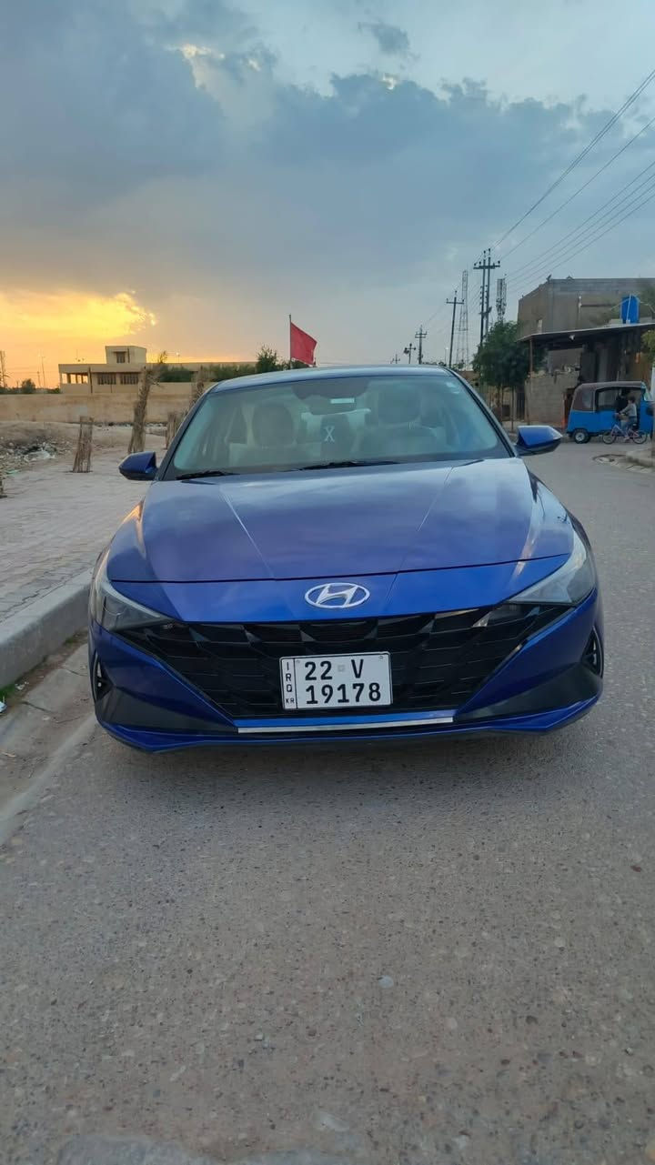 السلام عليكم  الانترا البيع 2023وارد امريكي 
مكينت 2000 ضرر جاملغ ايمن امامي فقط ماشيه 46 مايل الستفسار ***********

