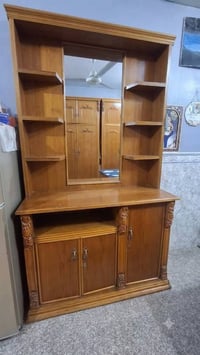 غرفه • مستعمله • نضيفه
