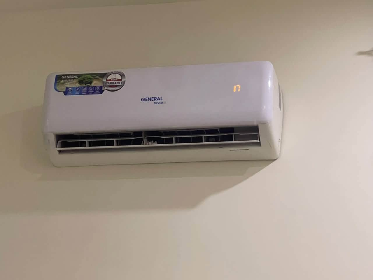 السلام عليكم للبيع مكيف سبلت
GENERAL SILVER
.(General Silver) الماركة: جنرال سيلفر
المواصفات: تبريد سريع (Fast Cooling)، اقتصادي وموفر للطاقة (Energy Saver) ، تشغيل هادئ وشاشة
LED المن
الحالة: مستعمل وبحالة ممتازة جداً وتبريد ممتاز.
الحجم: [1طن]
السعر: [280الف]
الموقع: [الدورة/اليعيثه]
(الفك والنقل على المشتري)
للتواصل: [***********]

