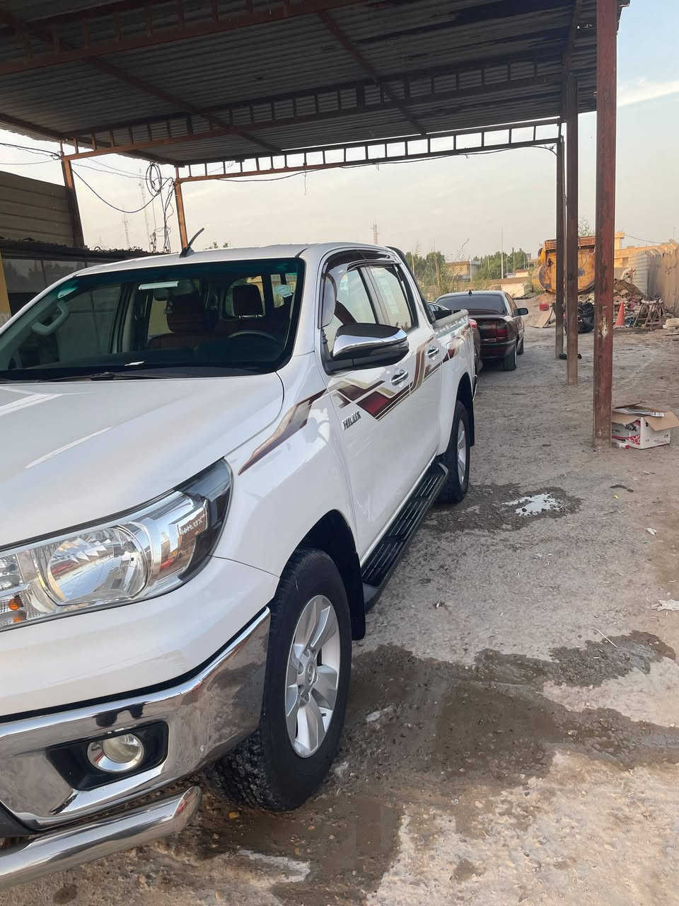 السلام عليكم عندي تيوتا هايلوكس ساز الساز  فول واحد على واحد موديل 2019مكفوله كفاله عامه  عدا ملاحضات صغيره سياره كلش جديده كفاله حته الدعاميه الخلفيه من الصدع وفول مواصفات  
كشنات تبريد 
قطعتين تبريد امامي خلفي 
تحكمات 
كير اوتو 
ثلاجه 
حامل اكواب امامي خلفي 
فور ويل 
داخل لونين
حساسات خلفي
ارضيات الشركه ممستخدمات 
الطفايه مال الشركه ممستخدمه 
سبير منازل 
عده ما مفتوحه 
جداحه ممستخدمه 
كتلوكات الشركه 
تايرات الشركه وشرط
رقم بغداد دولي ب اسمي تحويل مباشر المكان نجف المناذره للاتصال ***********
