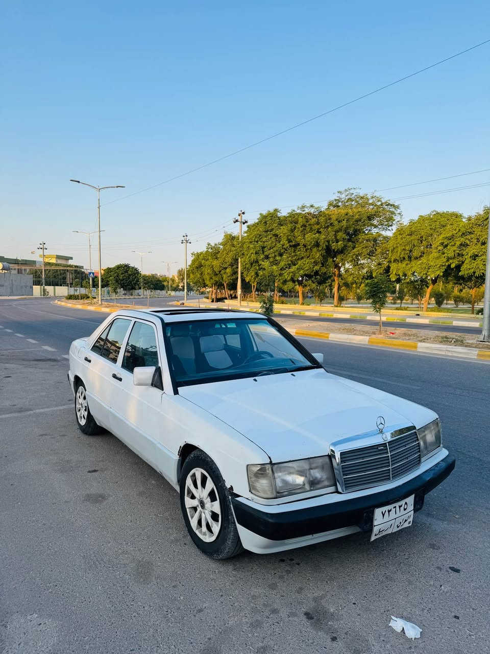 مارسیدز E190
مۆدێل 1990
گێڕ و مەکینە بیلاد چوار پستۆن
بە شەرتی گێڕ و مەکینە نایفرۆشم 
ڕەقەم و سەنەوی ساڵێکە بەسەرچوە بەناو خۆمانەوەیە
سعری 40 گەڵا و معامەلە 
سەیارەکە لە کەلارە 
موشتەری نیت تەلەفۆن مەکە. 
*********** كالار, السليمانية
