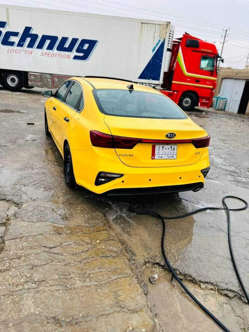 سلام عليكم فورتي21فول ما عده بصمه سياره صبغه جديده غاز بانزين بسمي حدثه بنيد وجملغ تخم تاير باتري تبريد تحكمات فول سياره داخل سودمكينه 2000كير ايتي6نمرمعروضه125بيه مجال***********
