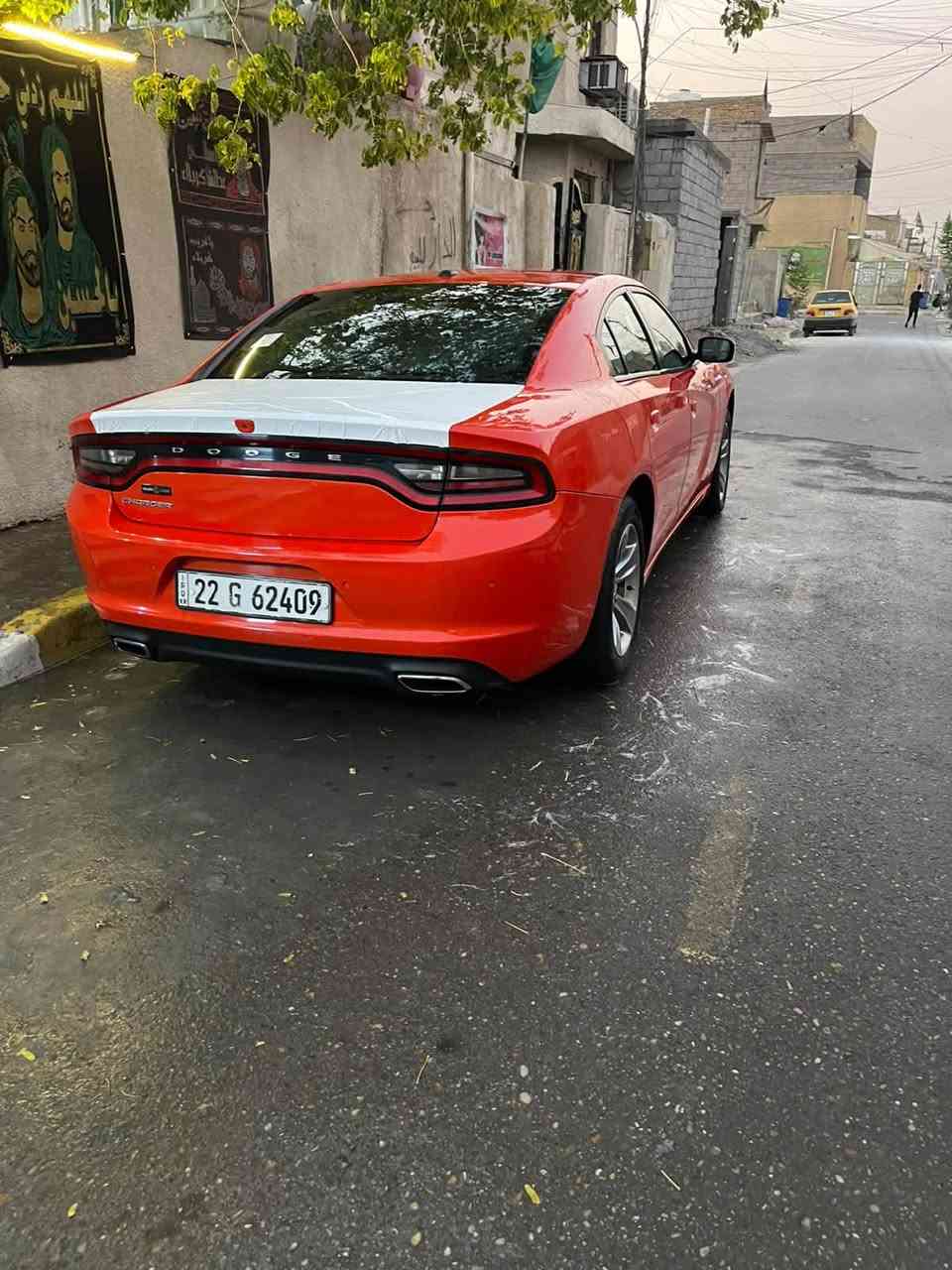 اسلام عليكم للبيع جارجر مديل ٢١ لون برتقالي خليجيه بيهه من الشركه صفحت السايق وباب الصدر وقبق الصندوك دبل كود السعر ٢٢٠ وبيهه مجال السياره ماشيه ٨٢ الف ميل الستفسار ***********
