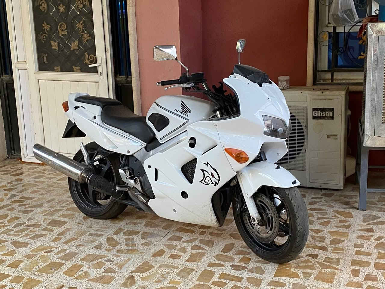 VFR • مكفوله • ٢٠٠٨