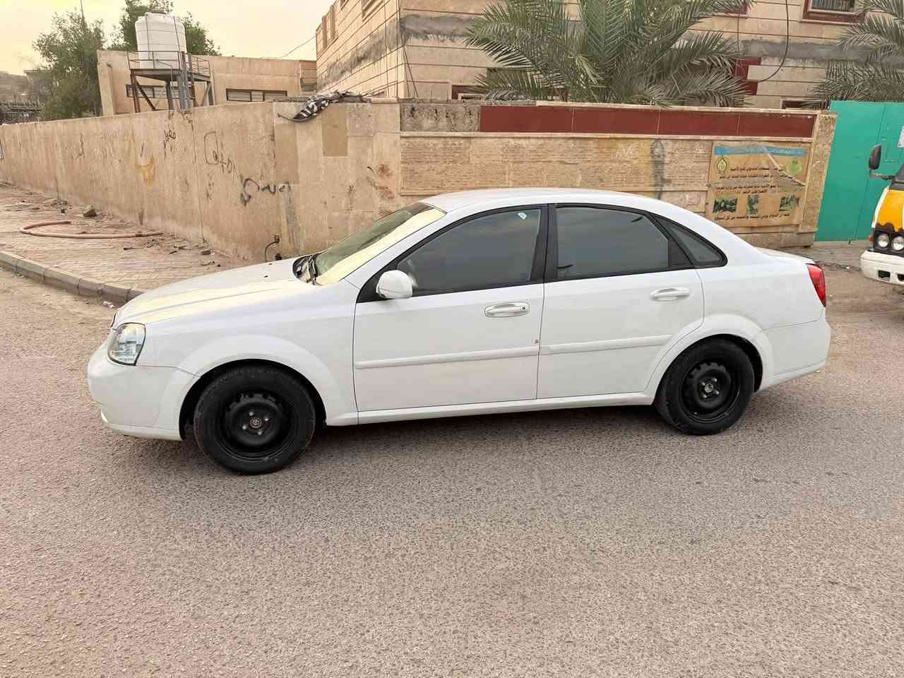 السلام عليكم للبيع ابتره 2011سيار جديد كير محرك حداديه تخم تاير تبريد ثلج ❄ الرقم مثئ نكليزي  بسمي السعر 64وبيه مجال مكان سياره السماوه لاستفسار رقمي ***********
