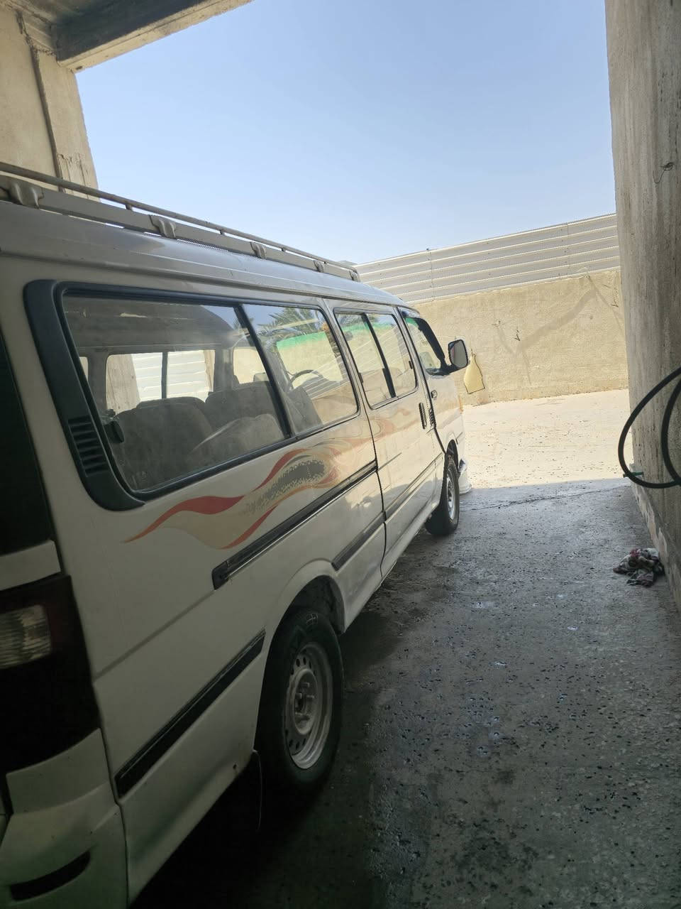 سلام عليكم فتون ١٤ للبيع سياره جاهزه من كلشي حداديه جديده تخم تاير دوشمه جديده كهربائي كله شغال مكينه وكير اكسن تحويل ثاني يوم رقم انكليزي مكاني البصره ابو الخصيب سعر 78 وبيه مجال رقم ***********
