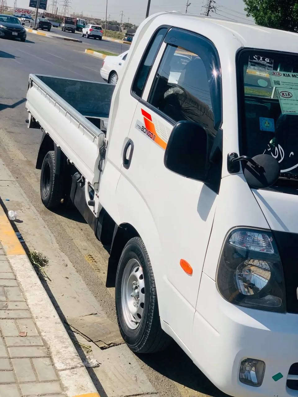 السلام عليكم كيا حمل مسكر دبلو جاف كير اوتوماتيك موديل 19 رقم بابل نكليزي بسمي تحويل مباشر فول وربع مواصفات للخير سيارة مكفولة من ايشي شراي يتصل ***********
