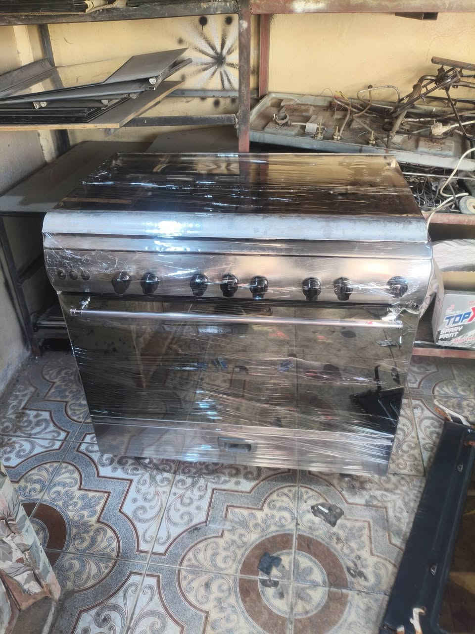 تم تجهيز طباخ   للبيع
الي يريده يطب خاص او ينتصل   ‏‪***********‬‏
