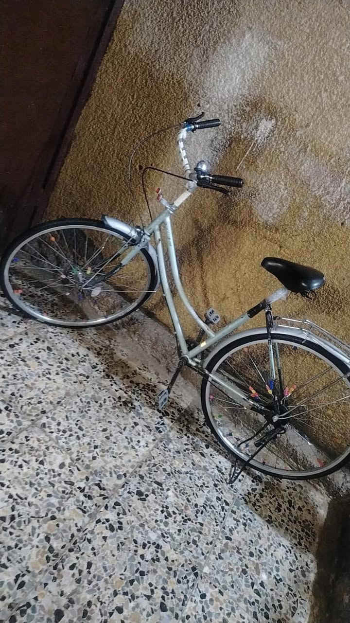 بناتي • حجم ٢٦ • عجلة معوجة