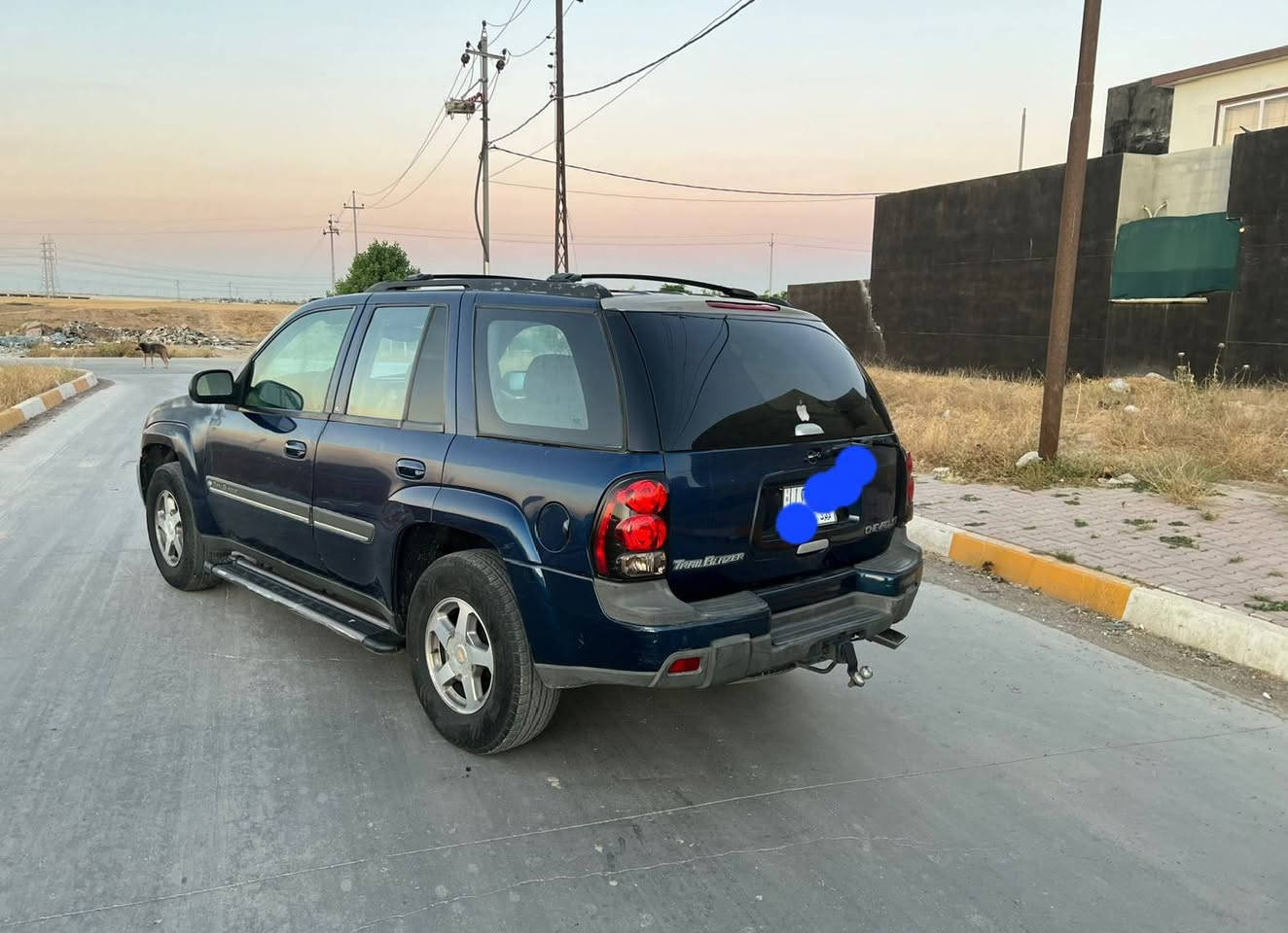 السلام عليكم للبيع امريكي موديل ٢٠٠٤ تحويل او وكاله تبريد كير محرك تاير جديد السياره جيده وحلوه السعر ٦٤وبي مجال التصل ب رقم ***********
