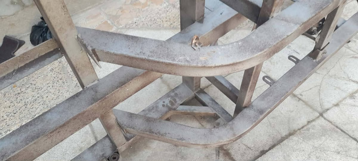 السلام عليكم
شاصي للبيع اوراق اصولي

موديل 2010

مكفول كفالة عامة 

لون ابيض 
السعر خاص

***********

