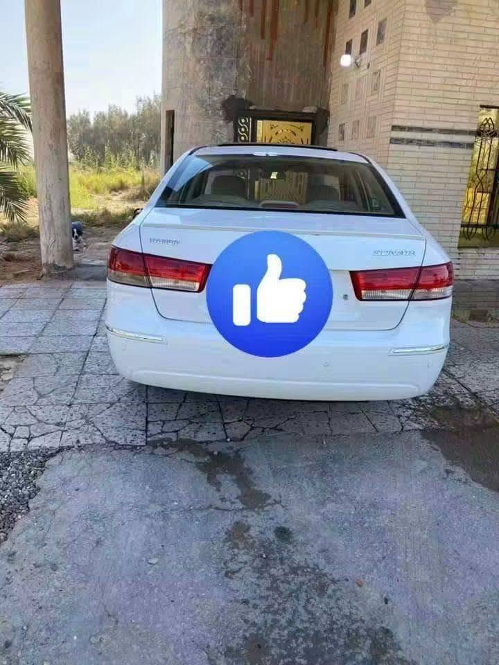 سلام عليكم شباب هاي سياره مكصوصه صندوك وهذوله ناس قفاصه يبيعه ألم كفاله ورها من تريد  ترجعها يكصون من فلوسك  ناس 56 عدهم سيارتين اوبامه وسوناته

نص مكتوب في الصور:
- المنشورات
- كروب سوناتا العراق
- علي المهندس
- سلام عليكم سوناته البيع موديل 11 خليجي بيه شخط بين الجاملغ والباب فقط بدون دواخل شواصي الغود حوض تكم قماره كلهن كفاله عامه مكينه 2400دوش لاتبخير ولاتنقيص كير مكينه حداديه تخم تاير تبريد كله جديد رقم بغداد نكليزي بسمي سنويه 2030السعر 99وبييه مجال بسيط
- مكان حله مركز المدينه
- للاستفسار***********