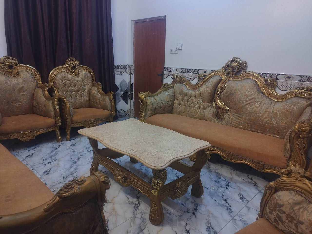 السلام عليكم ثقم مصري للبيع سعر مناسب استفسار      على رقم التليفون على الواتساب ***********

