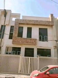 الدوره • ١٠٠م • طابقي